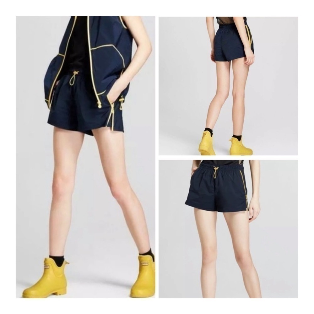 Hunter for target side zip athletic shorts - navy/Yellow